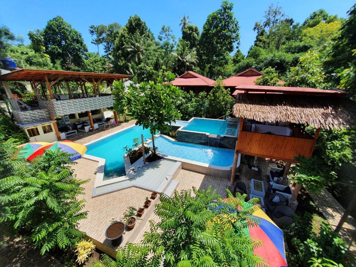 Bunaken Villa Queen'S Dive Manado Exteriör bild